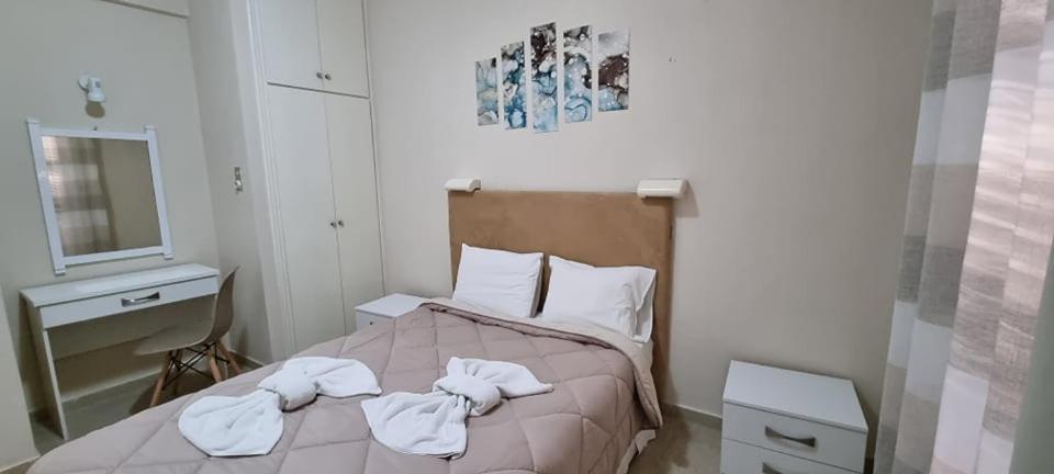 Ionian Mare Aparthotel Agios Ioannis Peristeron  Bagian luar foto