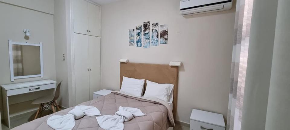 Ionian Mare Aparthotel Agios Ioannis Peristeron  Bagian luar foto