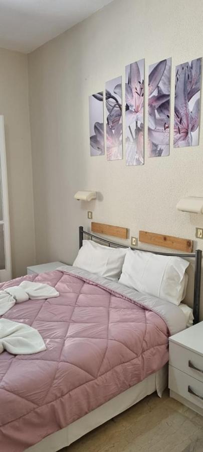 Ionian Mare Aparthotel Agios Ioannis Peristeron  Bagian luar foto