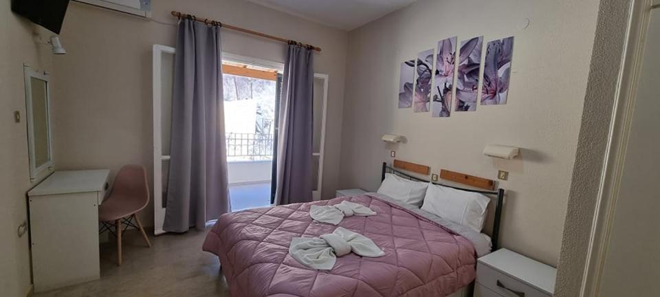 Ionian Mare Aparthotel Agios Ioannis Peristeron  Bagian luar foto