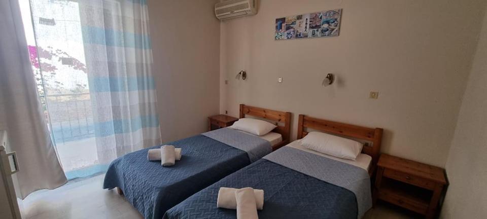 Ionian Mare Aparthotel Agios Ioannis Peristeron  Bagian luar foto